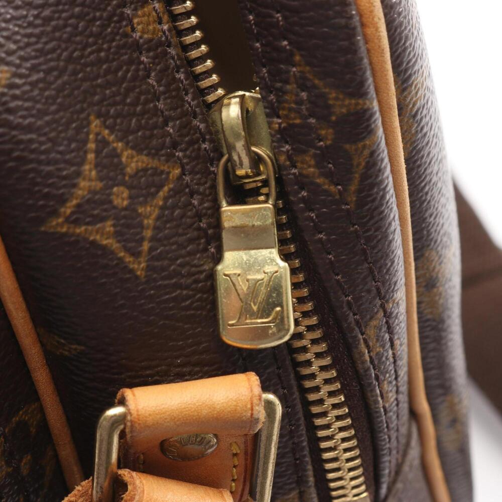 LOUIS VUITTON Brown Monogram Leather Shoulder Bag - Picture 9 of 10